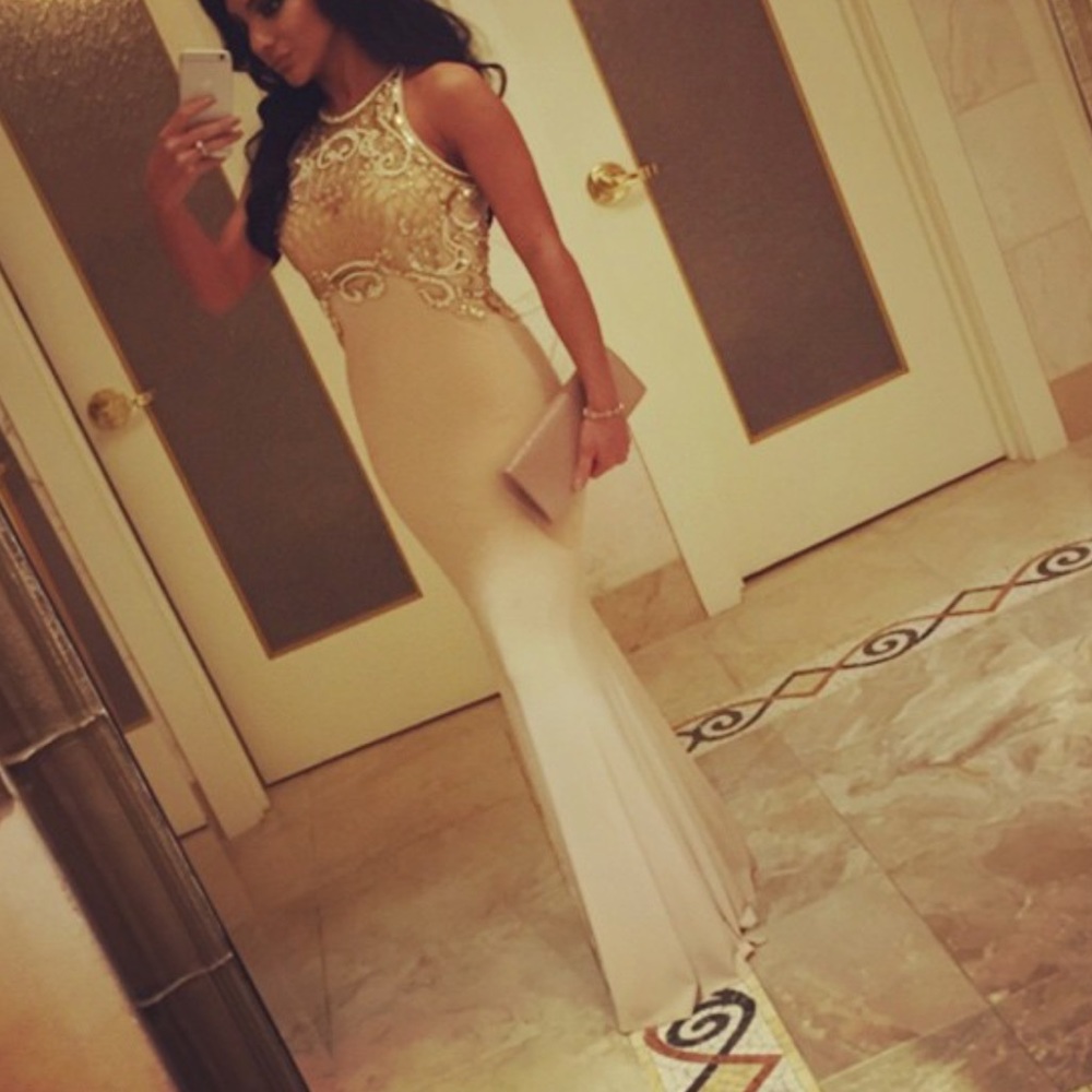 Tony bowls gown